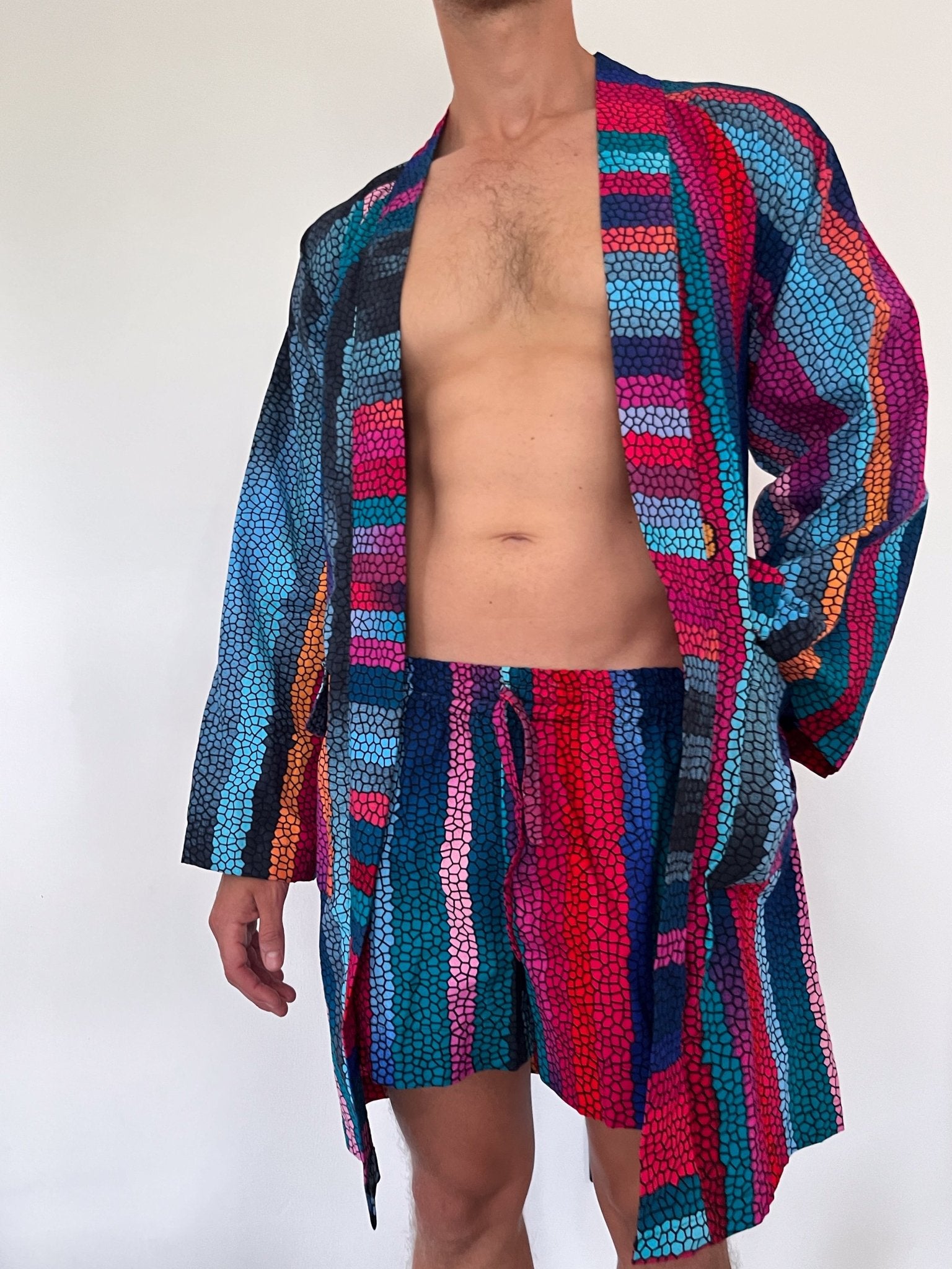 Party-Kimono ‚Rangi‘ - mikono.africa Jacken aus Kenia bunte Bomberjacke Partyjacke faire sozial nachhaltig designed in Kenia