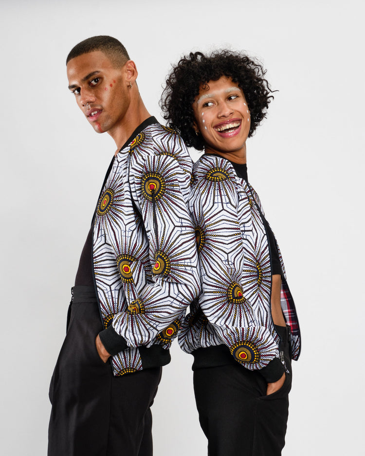 Bomberjacke ‚African Sunset‘ - mikono.africa Jacken aus Kenia bunte Bomberjacke Partyjacke faire sozial nachhaltig designed in Kenia