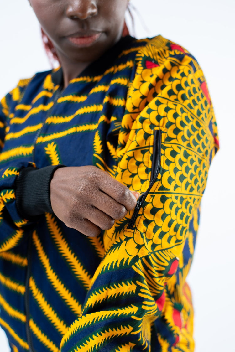 Bomberjacke ‚Lulu‘ - mikono.africa Jacken aus Kenia bunte Bomberjacke Partyjacke faire sozial nachhaltig designed in Kenia