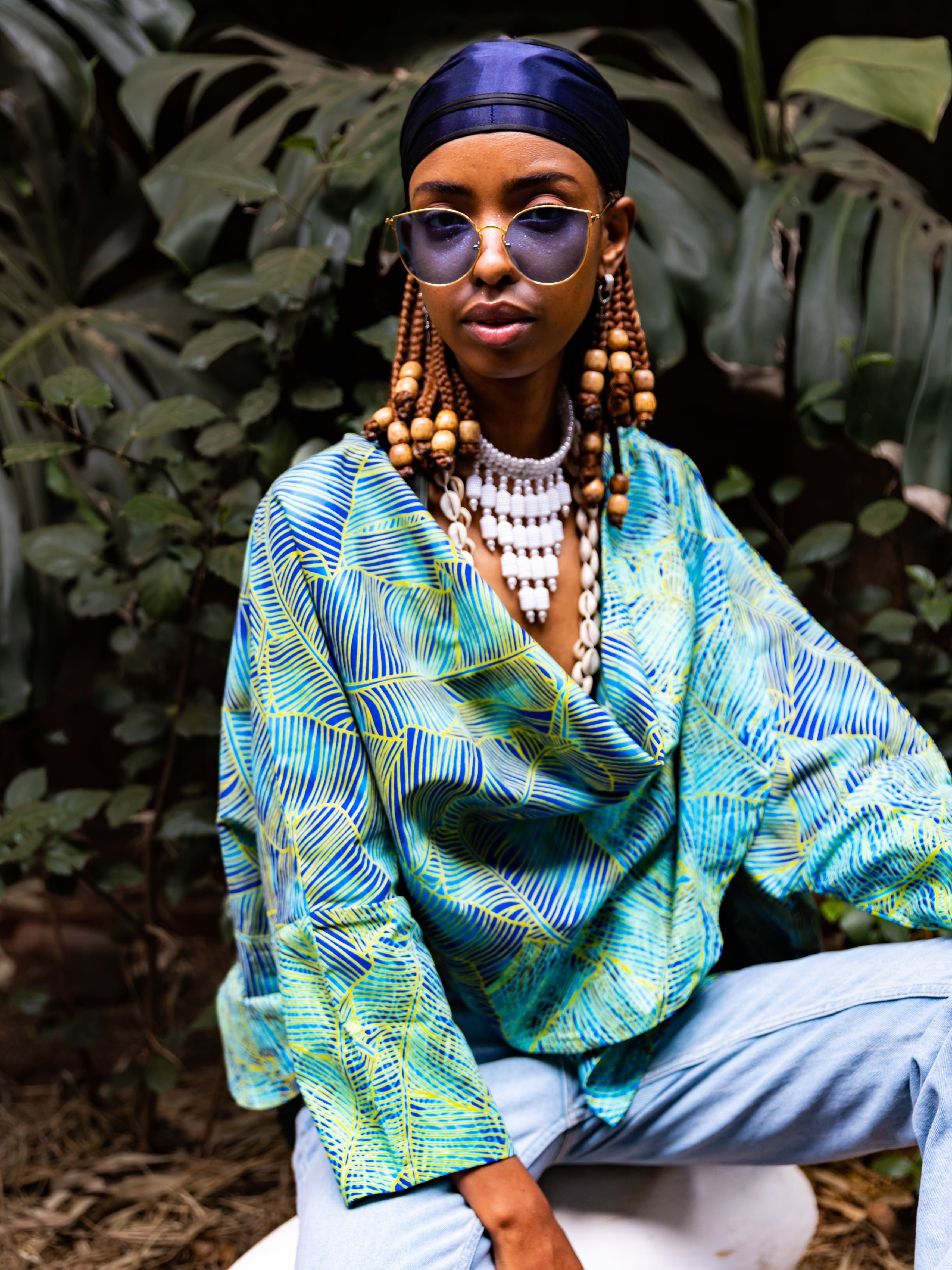Early bird Beach-Kimono ‚Splash Splash‘ - mikono.africa Jacken aus Kenia bunte Bomberjacke Partyjacke faire sozial nachhaltig designed in Kenia