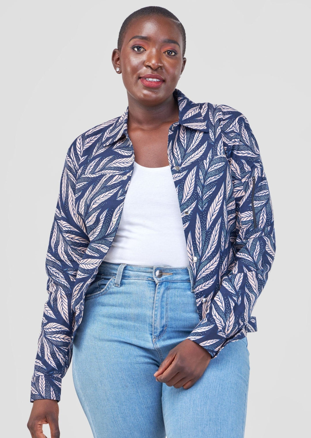 Jacke ‚Mwangaza‘ für 70 € - mikono.africa Jacken aus Kenia bunte Bomberjacke Partyjacke faire sozial nachhaltig designed in Kenia