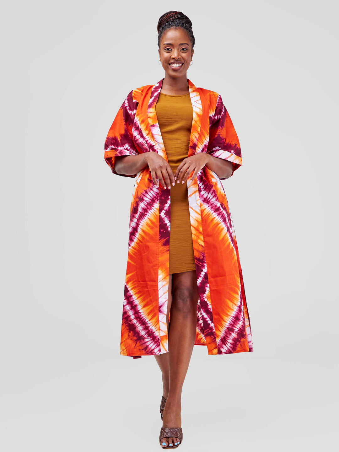 Klassischer Kimono ‚Dye-hard‘ - mikono.africa Jacken aus Kenia bunte Bomberjacke Partyjacke faire sozial nachhaltig designed in Kenia